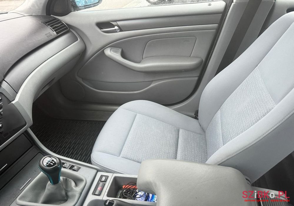 2004' BMW 3 Series 320D photo #4