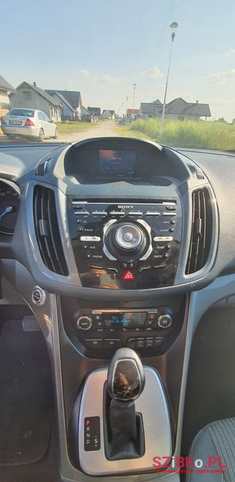 2012' Ford C-MAX photo #5