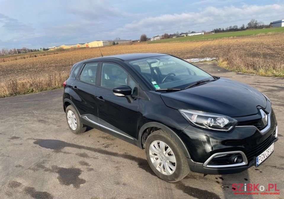 2015' Renault Captur photo #2