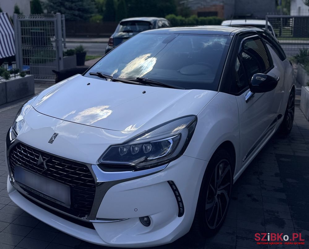 2016' Citroen DS3 photo #6