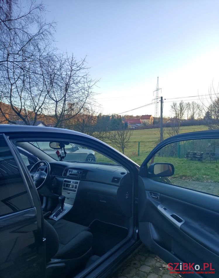 2005' Toyota Corolla 1.6 Vvt-I Sol photo #6