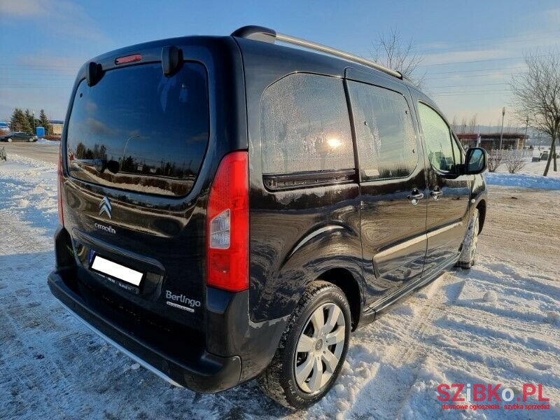 2011' Citroen Berlingo photo #2