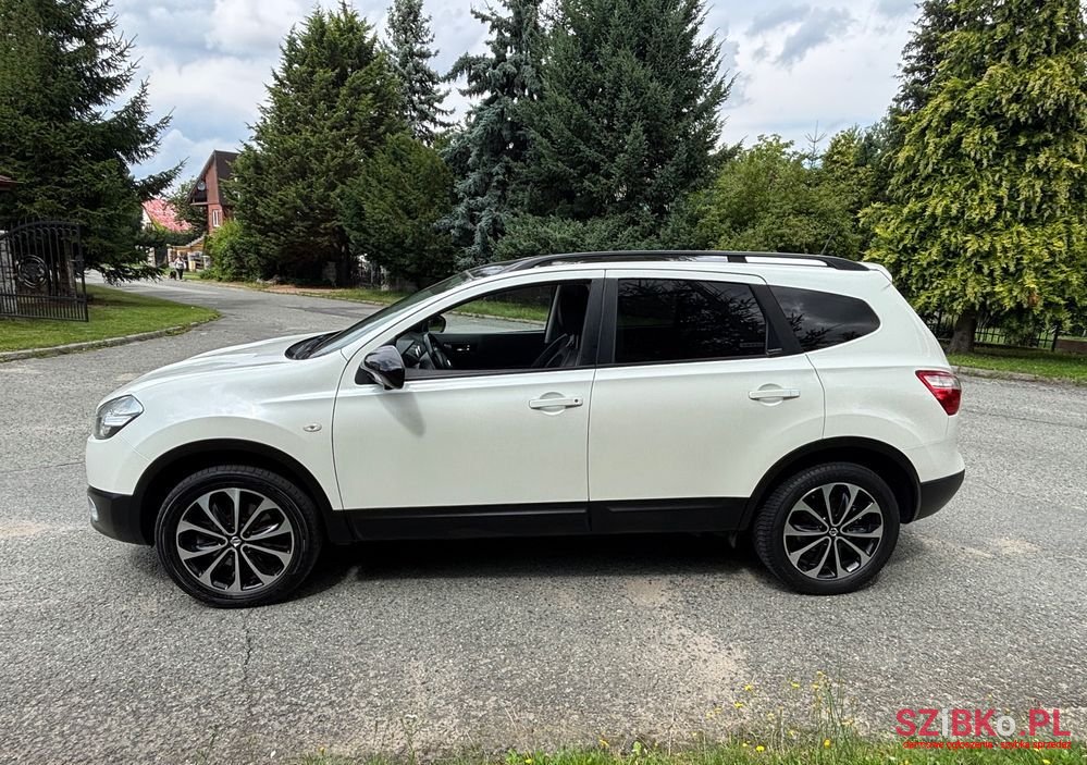 2013' Nissan Qashqai 2.0 Tekna photo #3