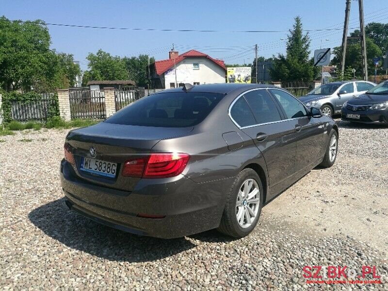 2011' BMW Seria 5 photo #3