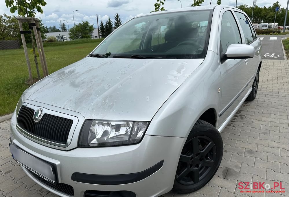 2006' Skoda Fabia photo #2