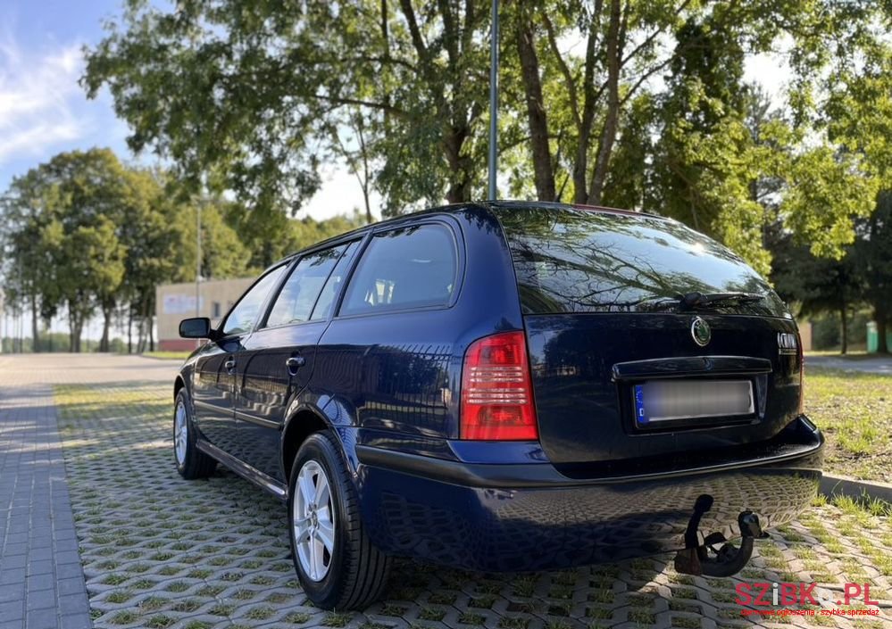 2002' Skoda Octavia 2.0 Ambiente photo #6