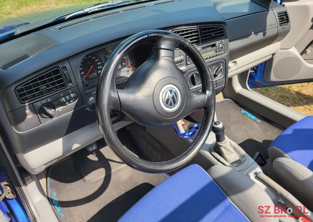 2000' Volkswagen Golf photo #3