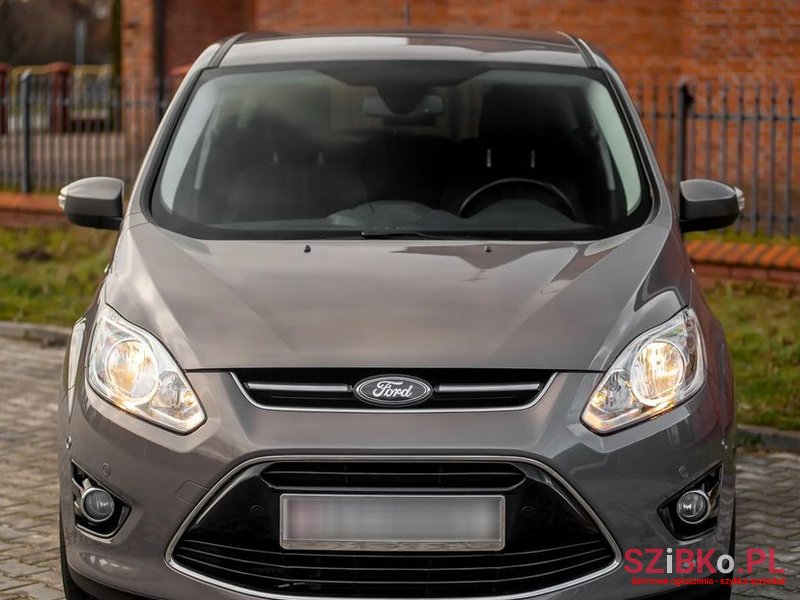 2013' Ford C-MAX photo #5