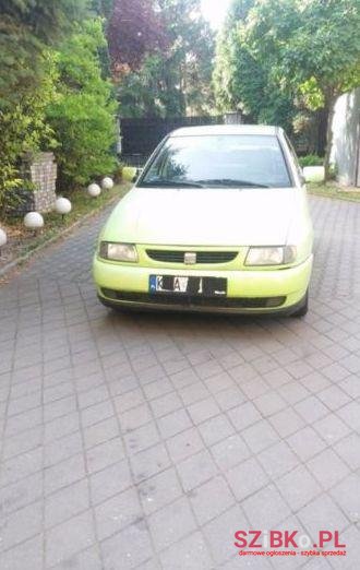 1999' SEAT Cordoba photo #1