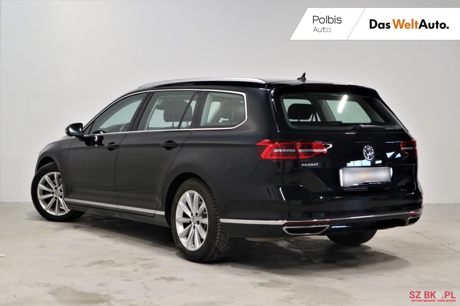2018' Volkswagen Passat photo #3