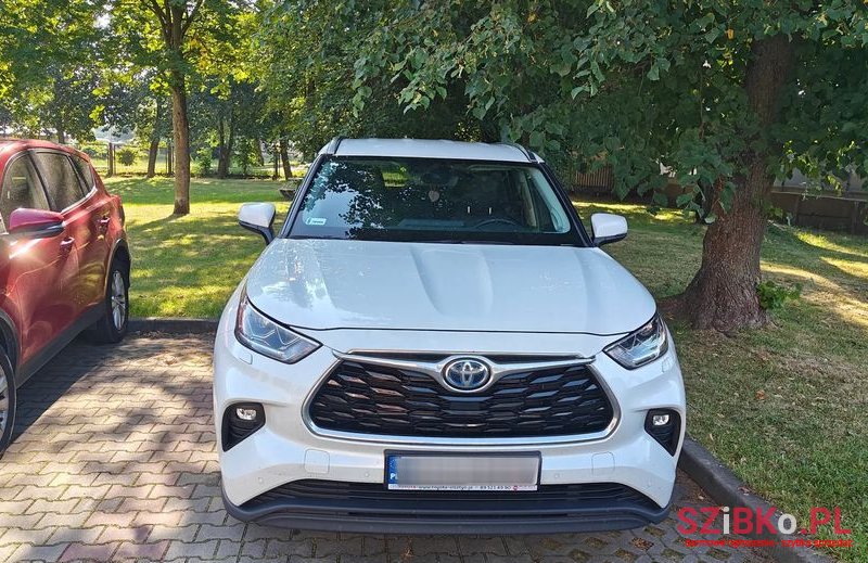 2021' Toyota Highlander photo #2