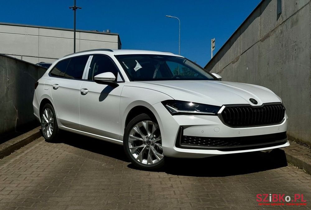2024' Skoda Superb photo #1
