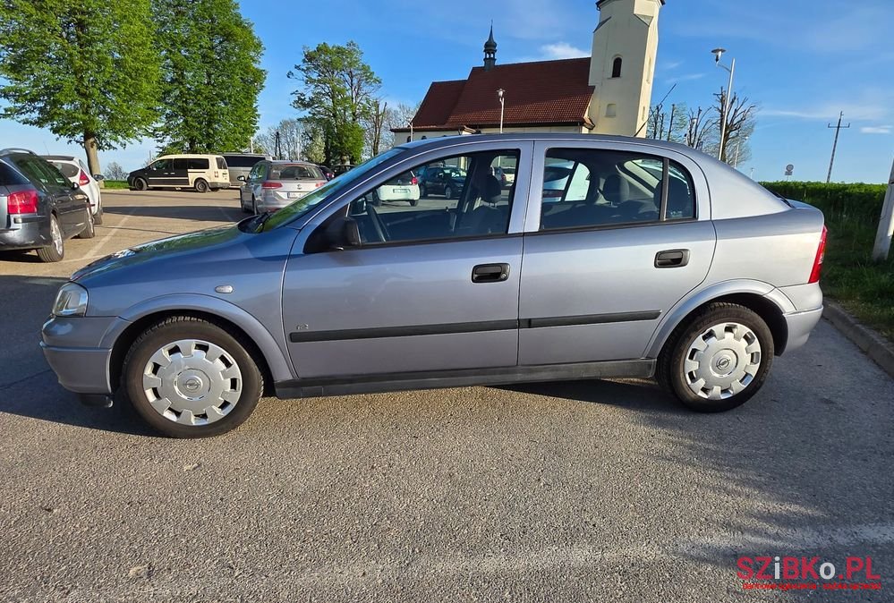 2008' Opel Astra 1.4 photo #6