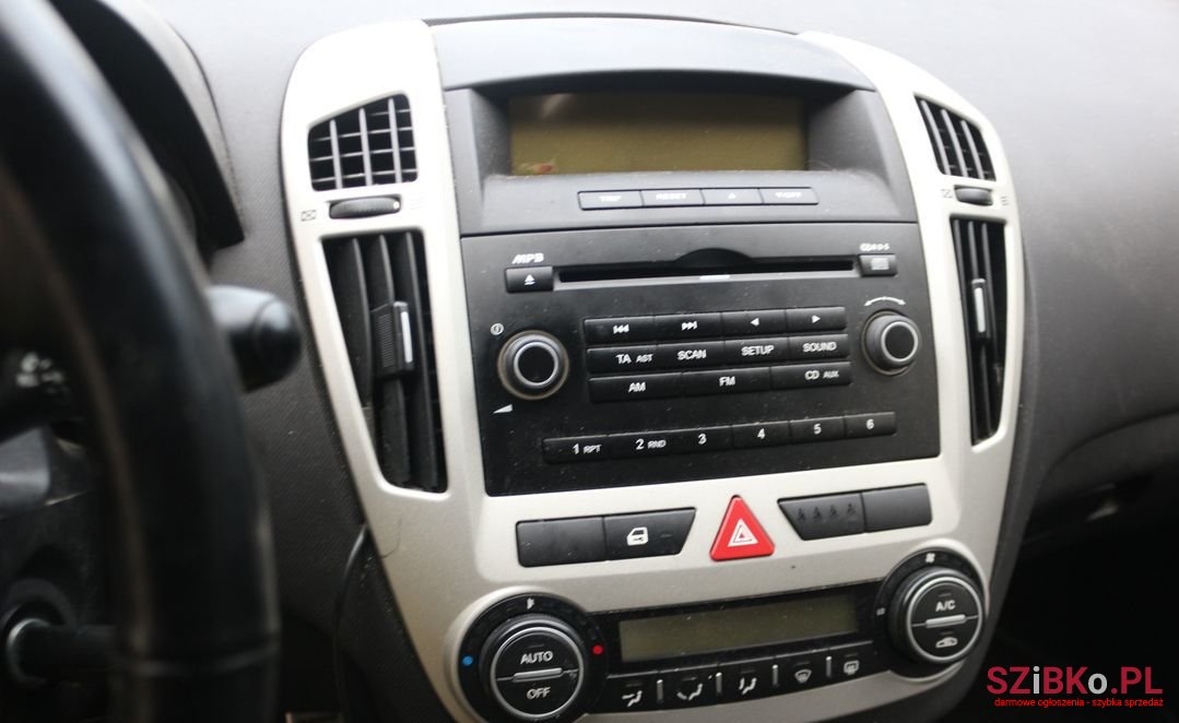 2007' Kia Pro Ceed photo #6