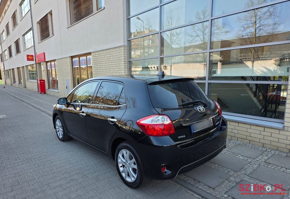 2012' Toyota Auris 1.6 Premium Start photo #5