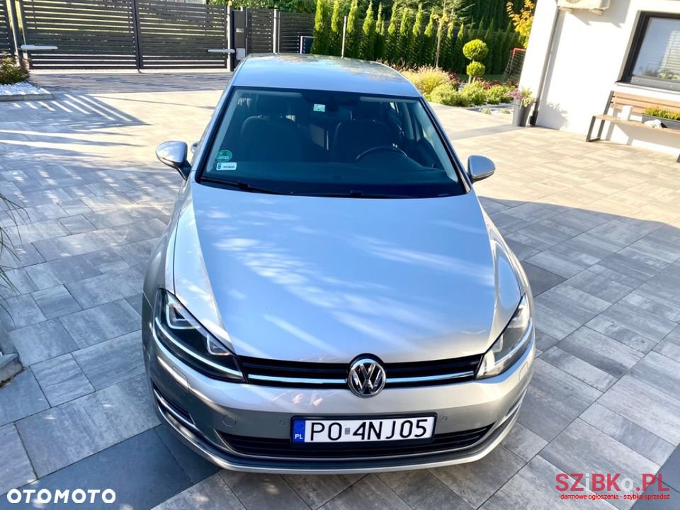 2014' Volkswagen Golf photo #5