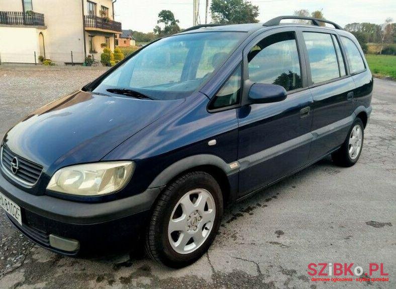 2000' Opel Zafira photo #1