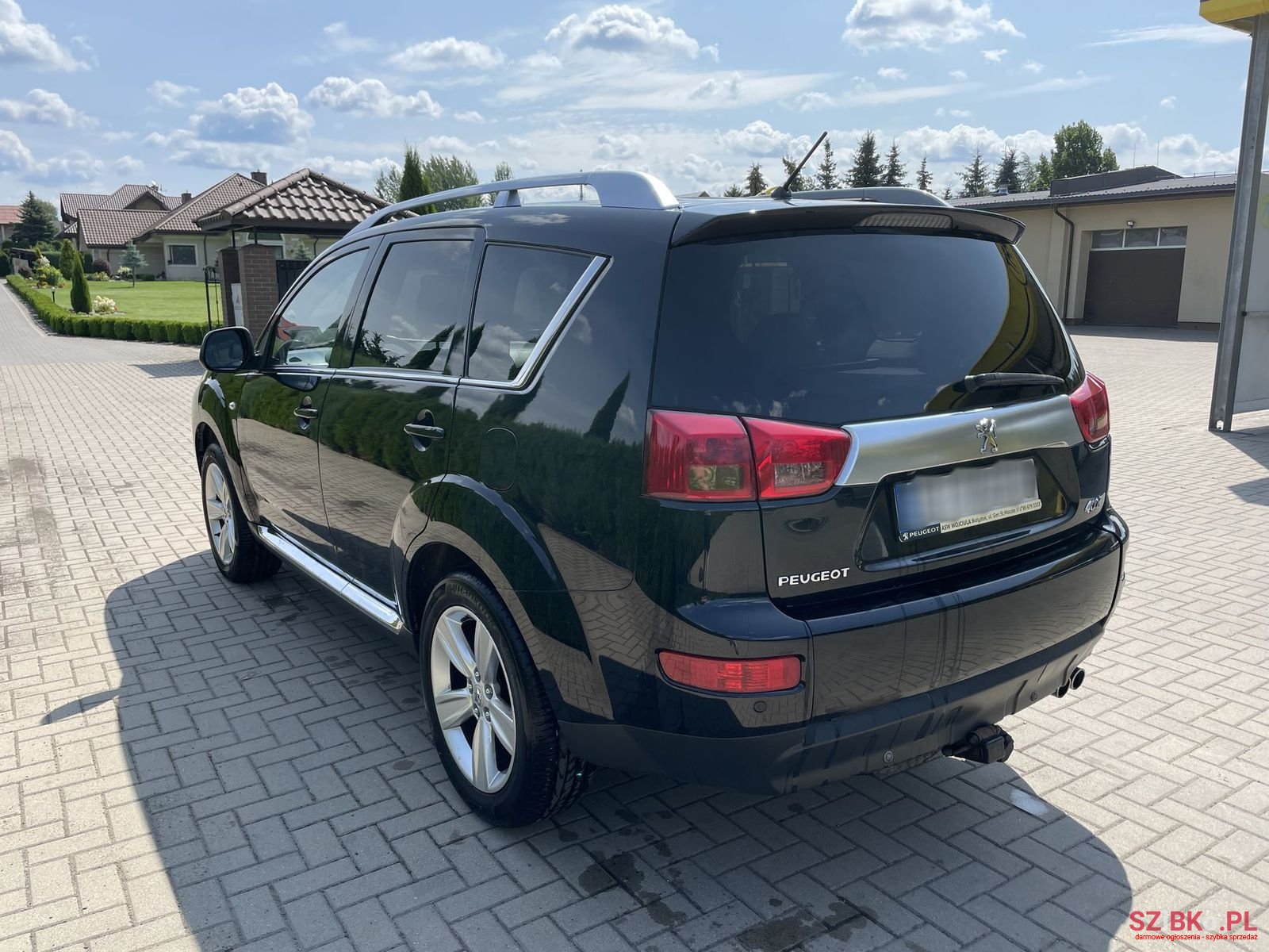 2010' Peugeot 4007 photo #5