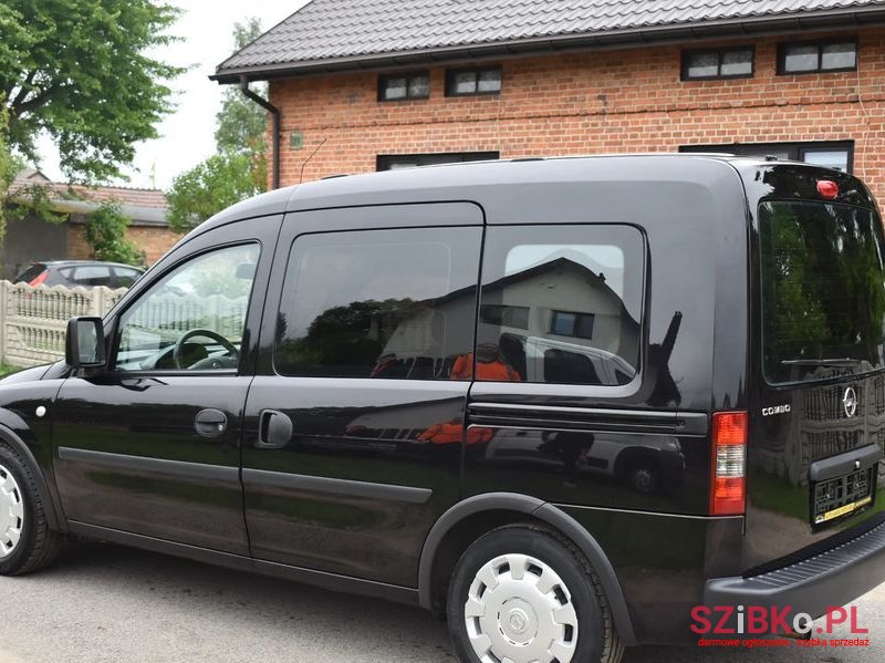 2009' Opel Combo photo #5