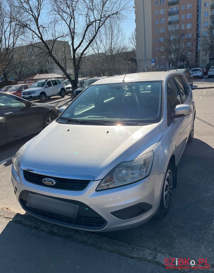 2009' Ford Focus photo #1