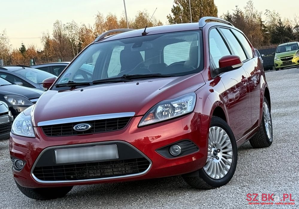2010' Ford Focus 1.8 Ff Ghia photo #1