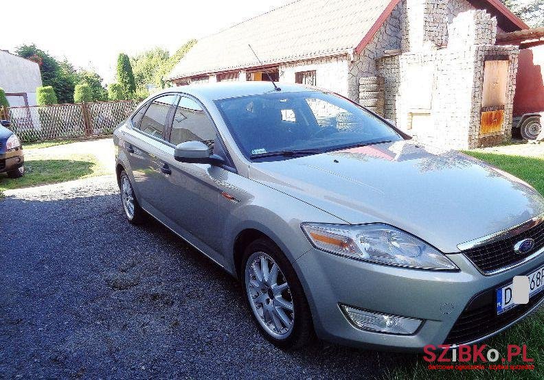 2010' Ford Mondeo photo #2