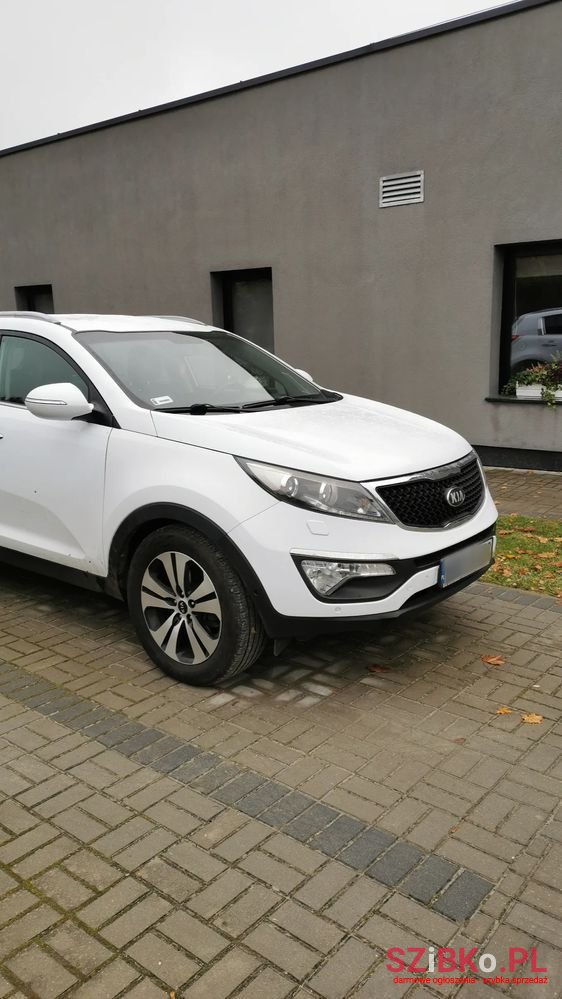 2012' Kia Sportage 1.7 Crdi L 2Wd photo #2