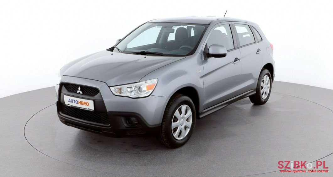 2012' Mitsubishi ASX photo #1