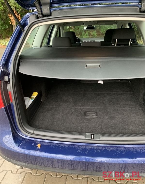 2007' Volkswagen Passat photo #5