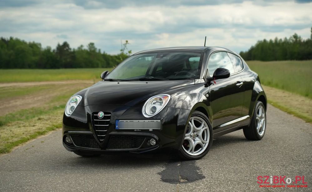 2011' Alfa Romeo MiTo photo #3