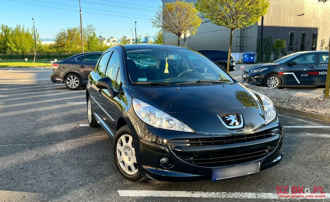 2007' Peugeot 207 photo #1