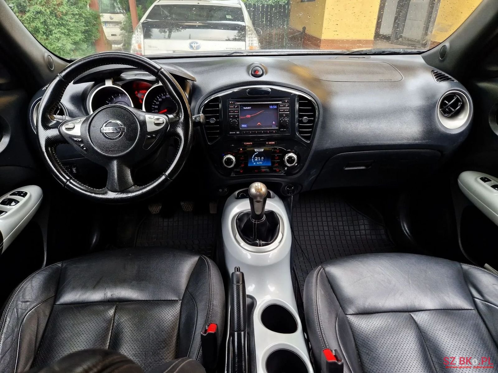 2012' Nissan Juke photo #6