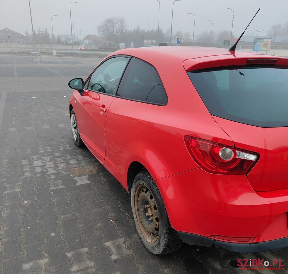 2009' SEAT Ibiza photo #4