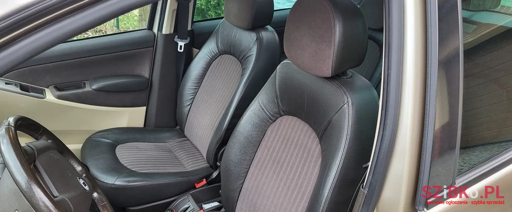 2005' Lancia Musa 1.4 16V Platinum photo #6