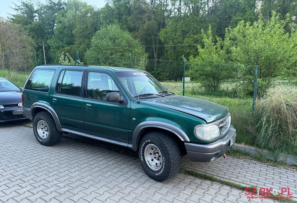 1999' Ford Explorer 4.0 photo #1