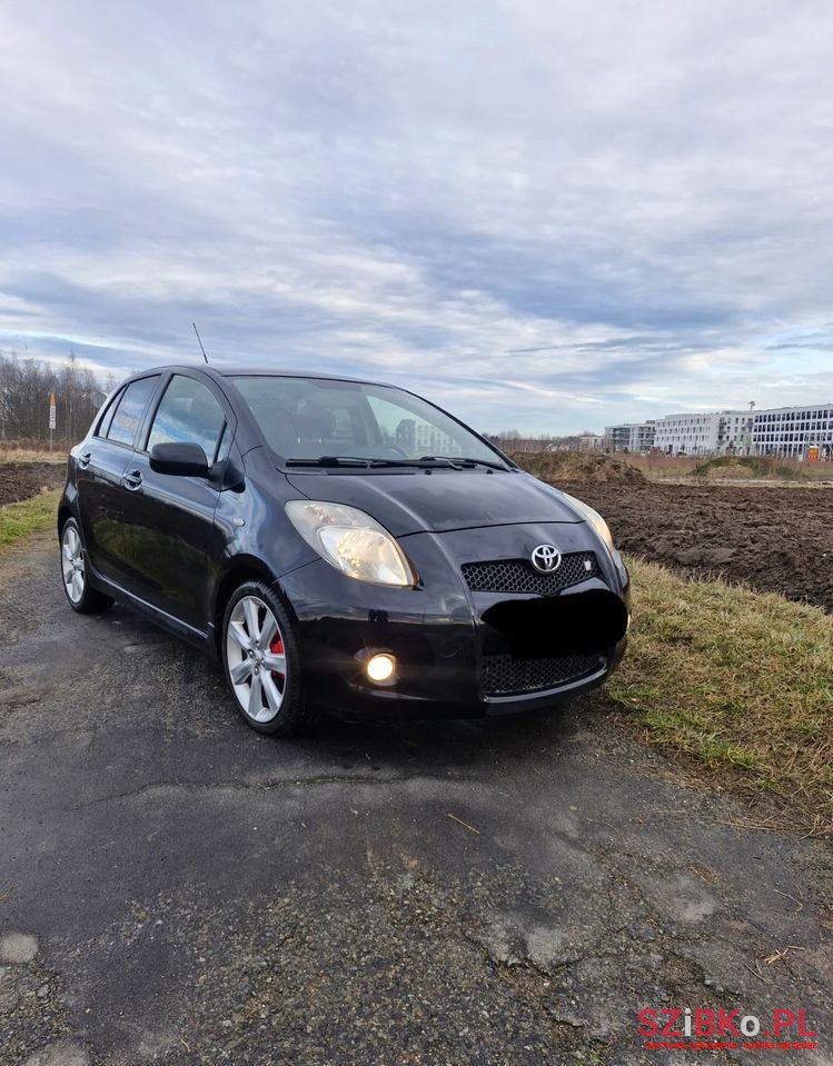 2007' Toyota Yaris 1.8 Vvt-I Tsport photo #1