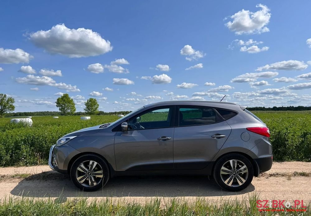 2013' Hyundai ix35 photo #2