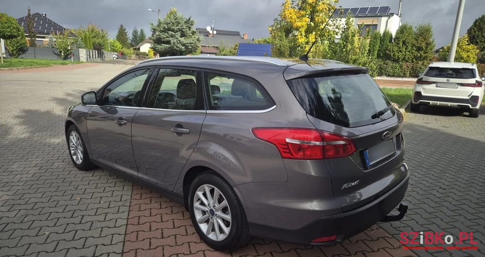 2016' Ford Focus photo #6