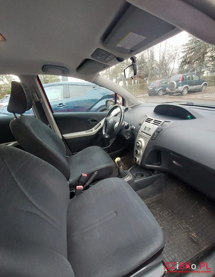 2007' Toyota Yaris photo #5