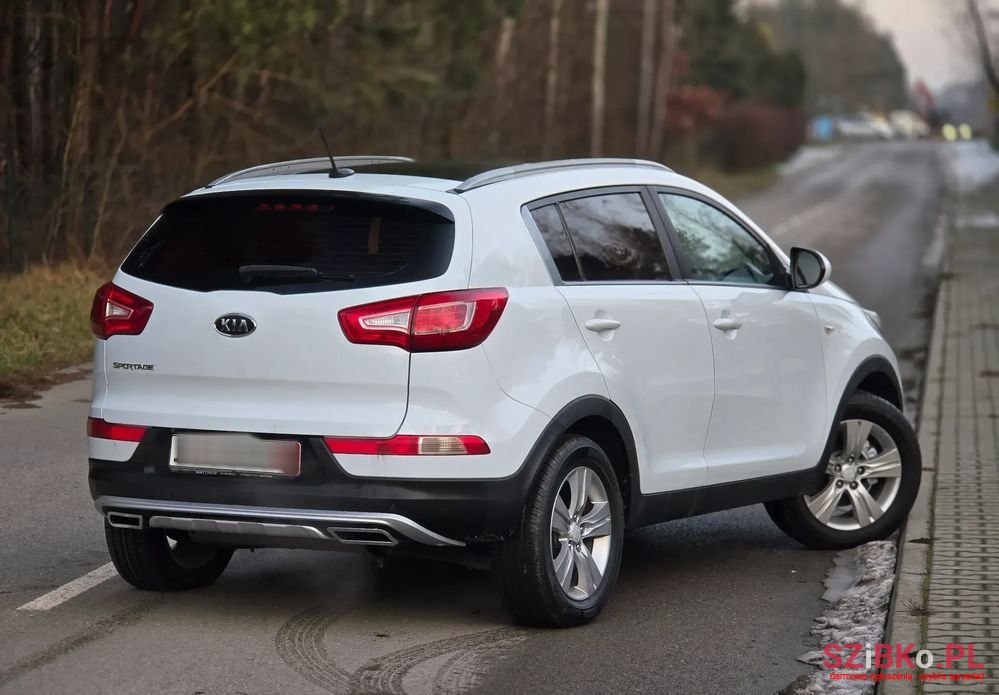 2011' Kia Sportage 1.6 Gdi 2Wd Spirit photo #3