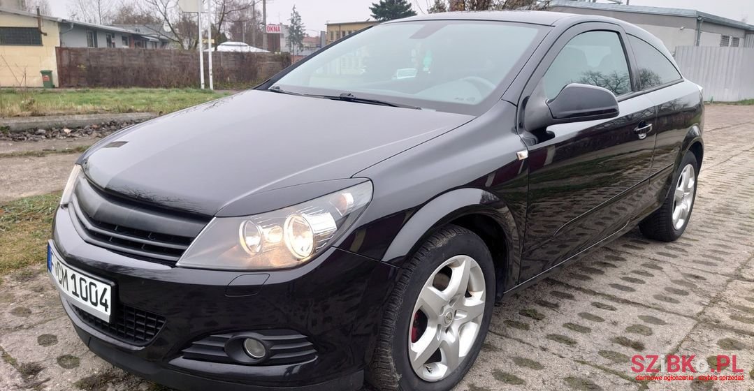 2008' Opel Astra photo #1