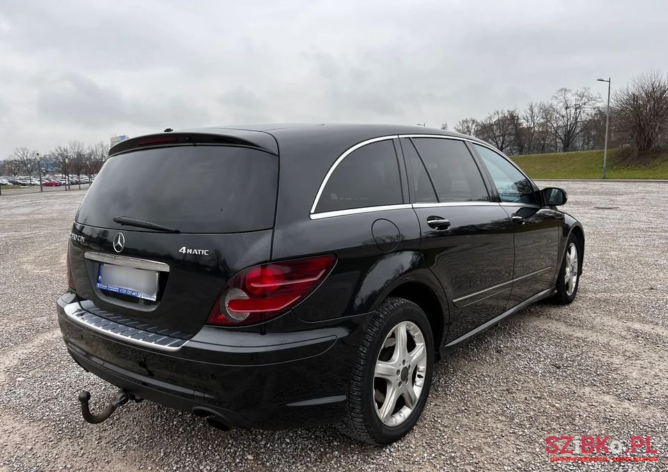 2009' Mercedes-Benz R-Class photo #5