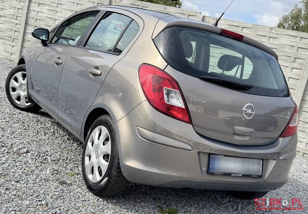 2011' Opel Corsa 1.2 Active photo #2
