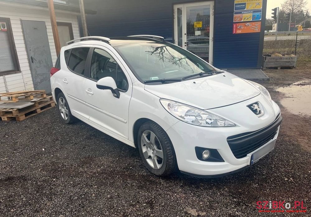 2011' Peugeot 207 1.6 Premium photo #1