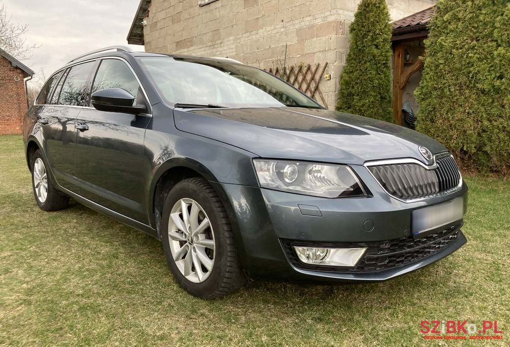 2015' Skoda Octavia photo #2