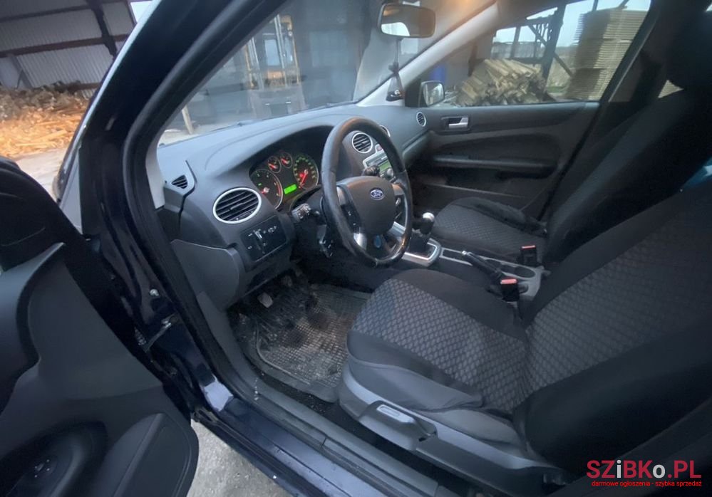 2005' Ford Focus photo #6