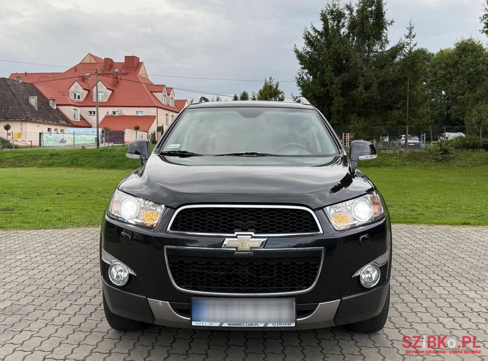 2013' Chevrolet Captiva 2.4 Lt+ photo #2