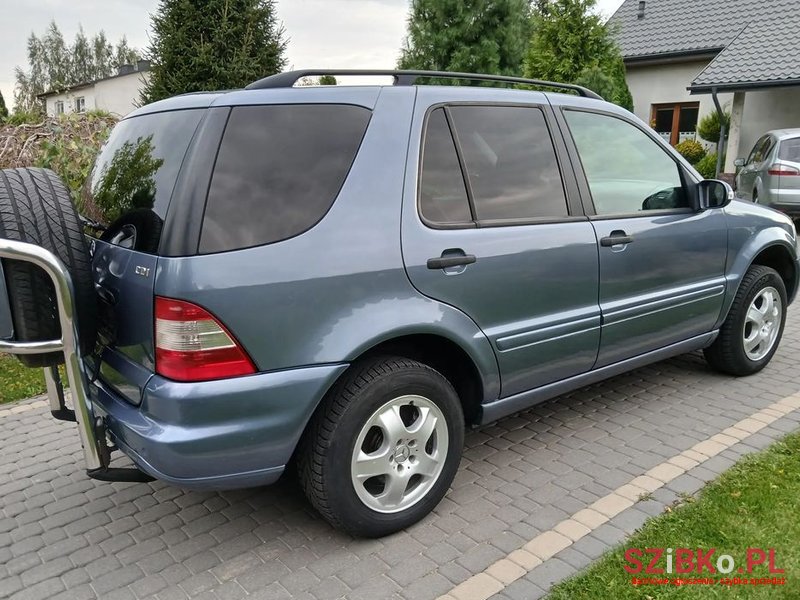 2004' Mercedes-Benz Ml photo #5