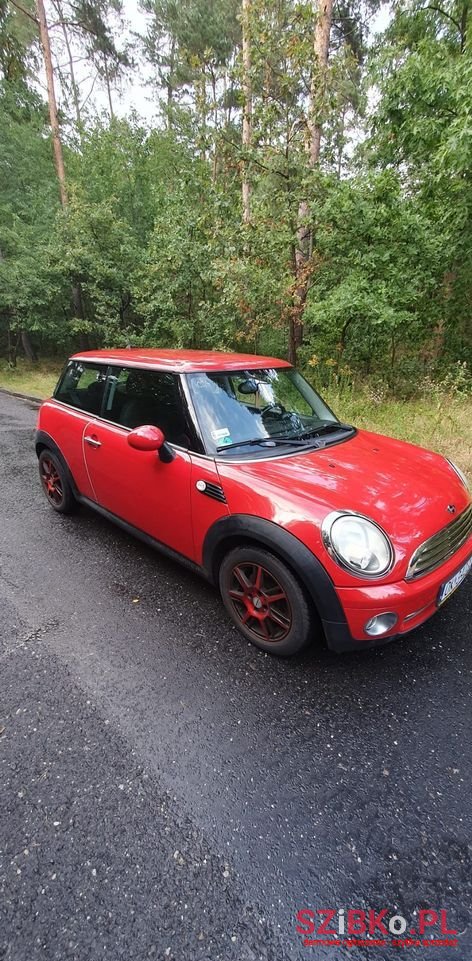 2009' MINI One Standard photo #3