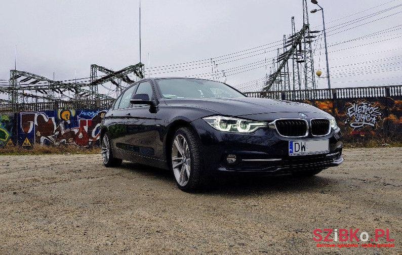 2015' BMW Seria 3 photo #2